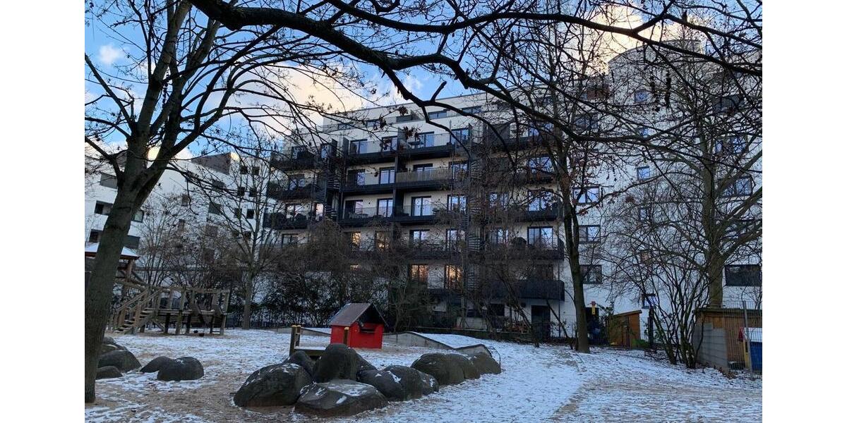 Terrassenwohnung Frankfurt am Main Ostend - 2 Zimmer, 83 m&sup2;, 1.791&euro; | Angebot:25887660
