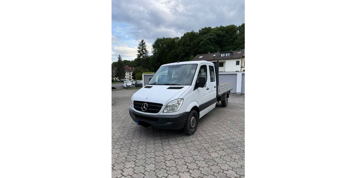 Mercedes-Benz Sprinter 137.975 km 13.600 &euro; Okriftel 65795