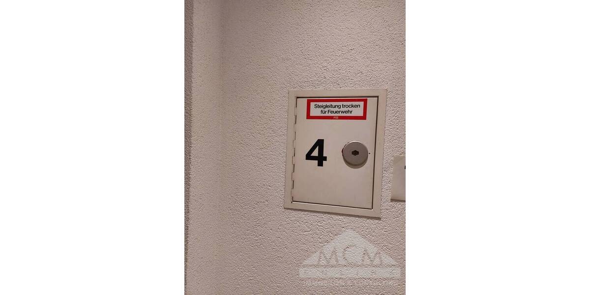 Gewerbeobjekt Frankfurt am Main / Bahnhofsviertel Bahnhofsviertel - 3 Zimmer, 120 m&sup2;, 1.750&euro; | Angebot:23986406