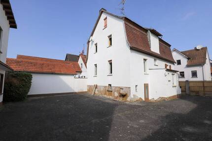 Familienanwesen in Roßdorf - Viel Potenzial, großzügiger Innenhof & Gartengrundstück 4 zimmer