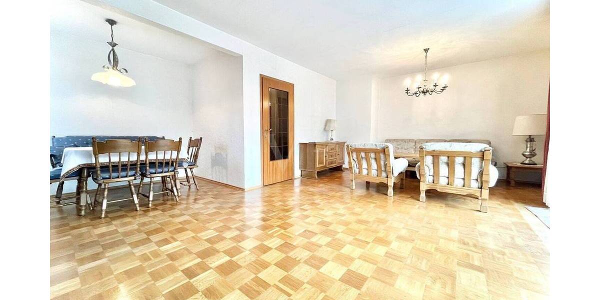 Mehrfamilienhaus, Wohnhaus Kriftel - 8 Zimmer, 215 m&sup2;, 720.000&euro; | Angebot:26160420