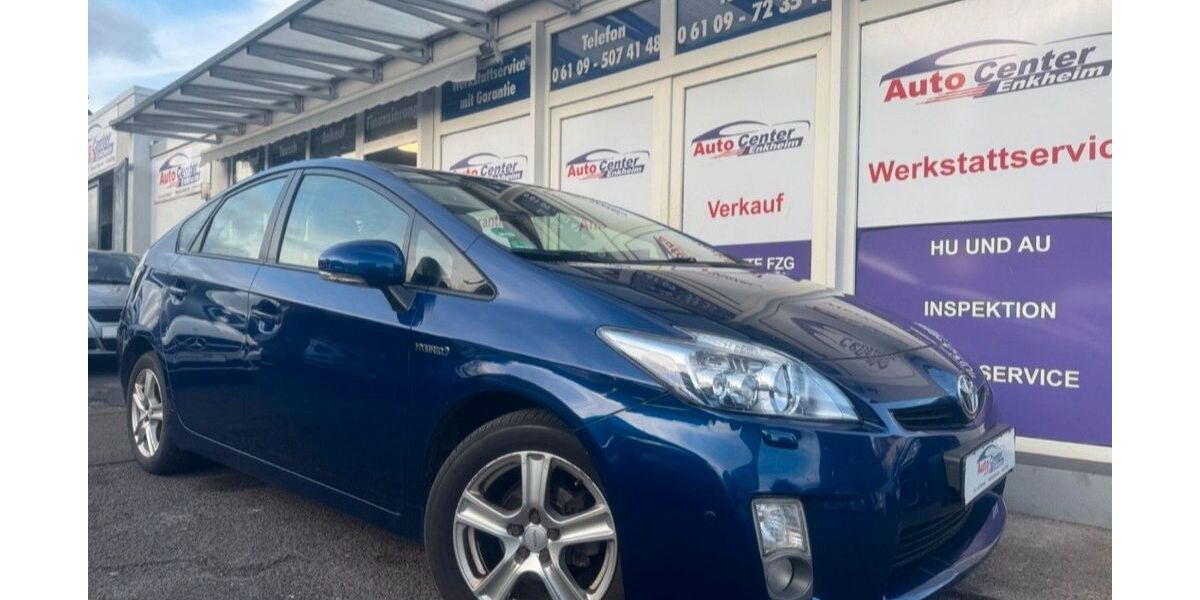 Toyota Prius 130.000 km 8.999 &euro; Frankfurt am Main 60388