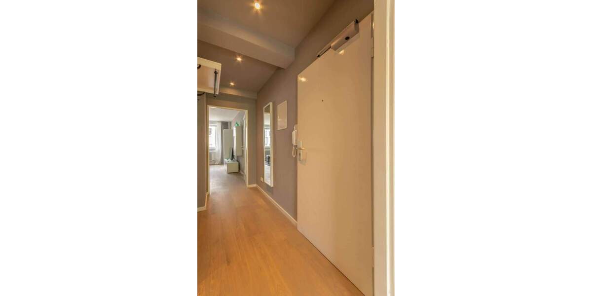 Etagenwohnung Frankfurt am Main Bahnhofsviertel - 2 Zimmer, 55 m&sup2;, 1.695&euro; | Angebot:25726227