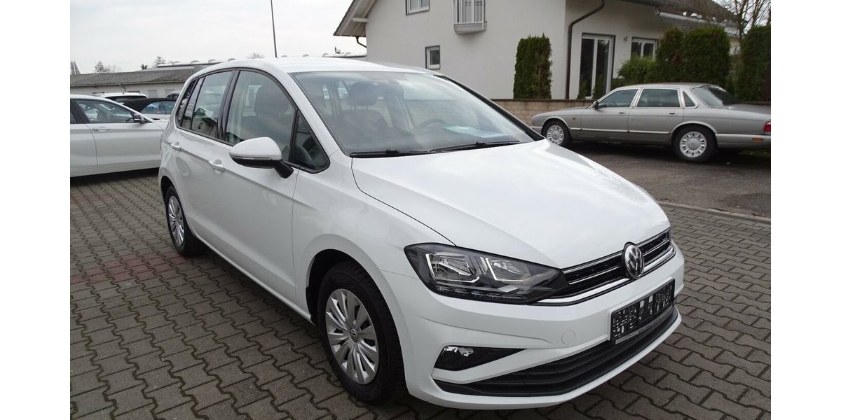 VW Golf Sportsvan 1,0l TSI Trendline, Klimaauto., Sit 91.604 km 10.990 &euro; Rodgau 63110