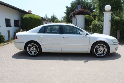 VW Phaeton