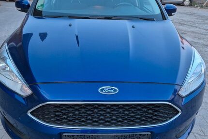 Ford Focus 161.231 km 5.450 &euro; Dietzenbach 63128