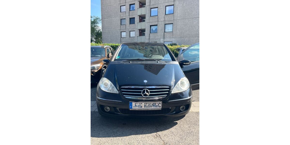 Mercedes-Benz A 200 195.175 km 1.400 &euro; Hochheim 65239