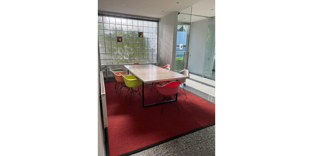 „All inclusive“ Büro in Heusenstamm, teilweise möbliert zimmer