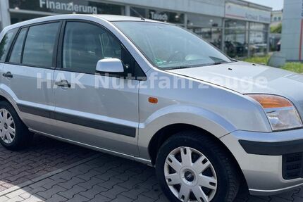 Ford Fusion 94.000 km 3.490 € Dietzenbach 63128