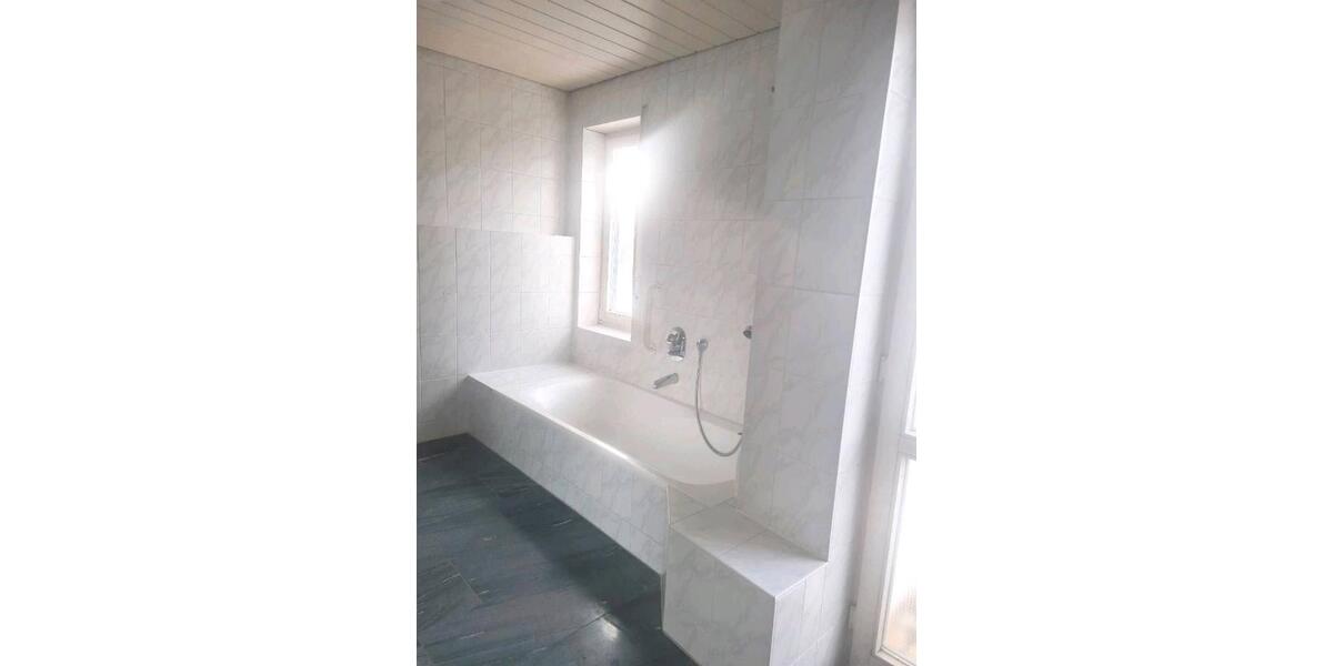 Etagenwohnung Groß-Zimmern Zimmern - 3 Zimmer, 92 m&sup2;, 900&euro; | Angebot:26198801