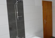Neu renovierte 3-4-Zimmer-Wohnung mit Balkon