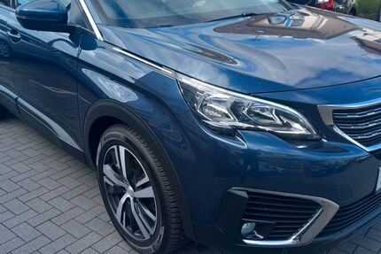 Peugeot 5008 85.000 km 14.500 &euro; Dreieich 63303