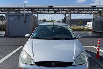 Ford Focus 187.000 km 2.500 &euro; Mühltal 64367