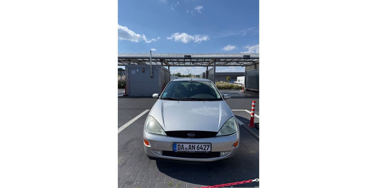 Ford Focus 187.000 km 2.500 &euro; Mühltal 64367