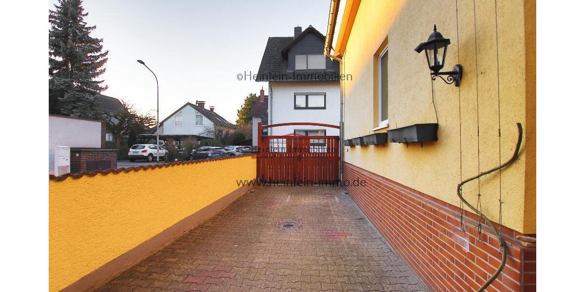 Einfamilienhaus# Stellplatz# Sauna# Winterg# Kaminofen# Hzg. aus 2016 & Solar# Griesheim Hofmannstr. - Einfamilienhaus Griesheim | Angebot:27013557