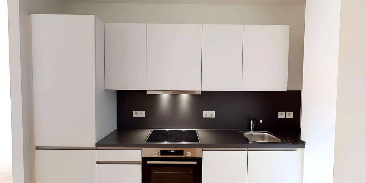 Etagenwohnung Frankfurt am Main Riederwald - 2 Zimmer, 67 m&sup2;, 1.000&euro; | Angebot:26903706