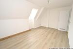 OBERSTADT - Dachgeschosswohnung, 2 Zimmer, Küche, Bad zimmer