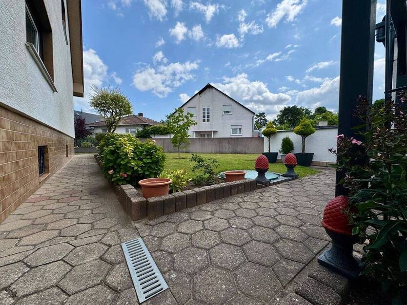 Solides, teils modernisiertes Zweifamilienhaus in gesuchter, ruhiger Lage von Münster