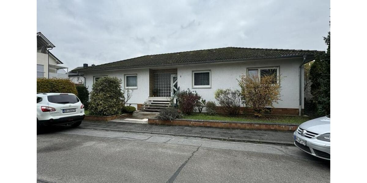 Helle 4-Zimmer Erdgeschosswohnung mit Garten in Bürstadt 4 zimmer