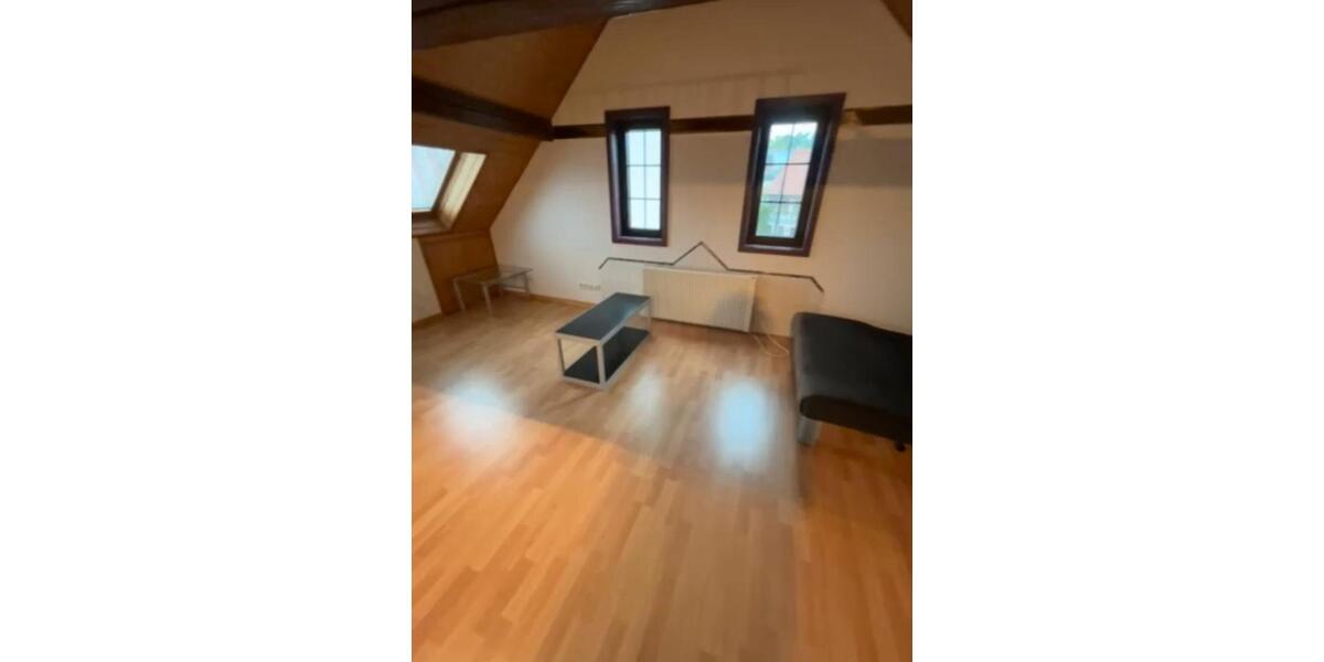 Dachgeschoßwohnung Roßdorf - 2 Zimmer, 40 m&sup2;, 600&euro; | Angebot:25306037
