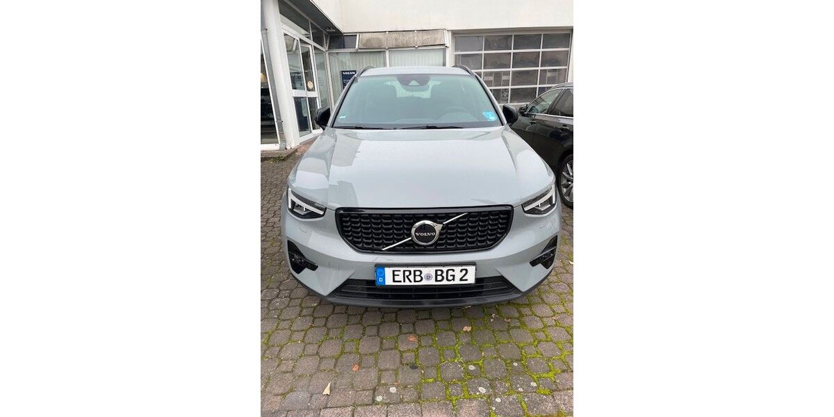 Volvo XC40 20.500 km 29.887 &euro; Hoechst im Odenwald 64739
