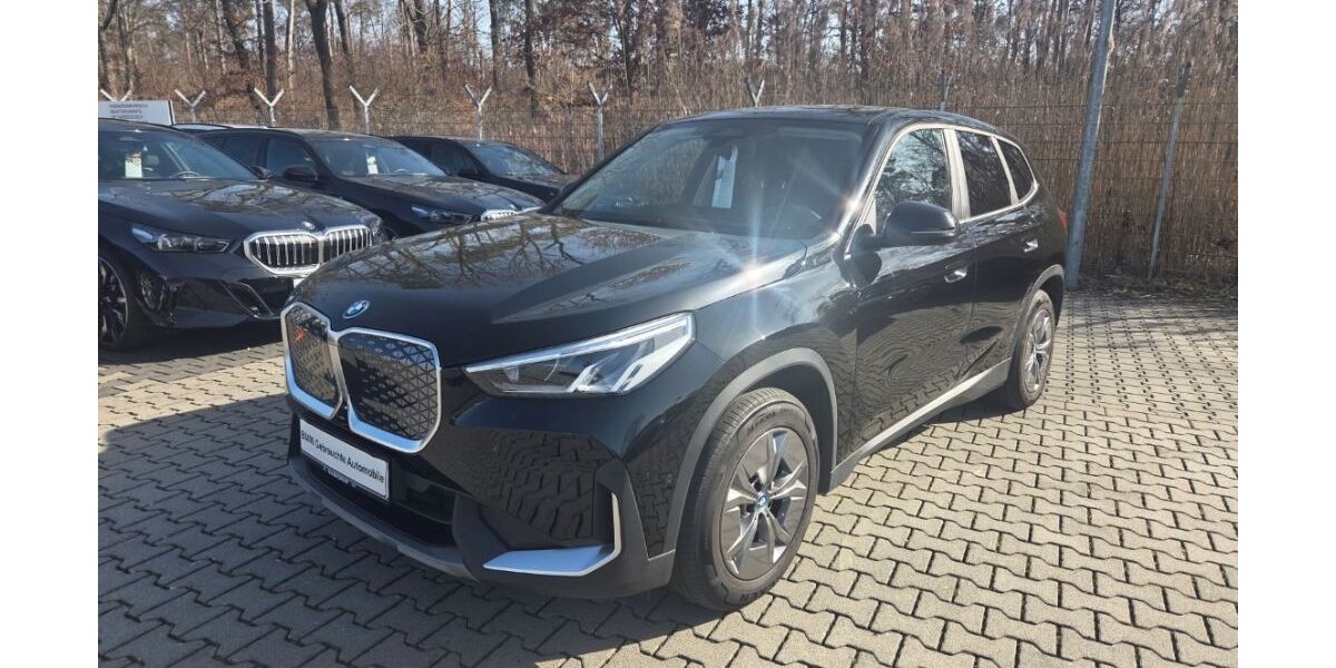 BMW iX1 27.153 km 30.366 &euro; Rödermark 63322