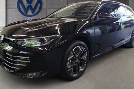 VW Passat Variant 4.500 km 63.880 &euro; Frankfurt am Main 60326