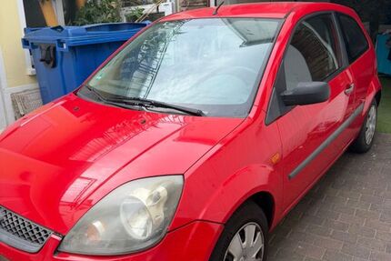 Ford Fiesta 183.000 km 1.199 &euro; Kelsterbach 65451