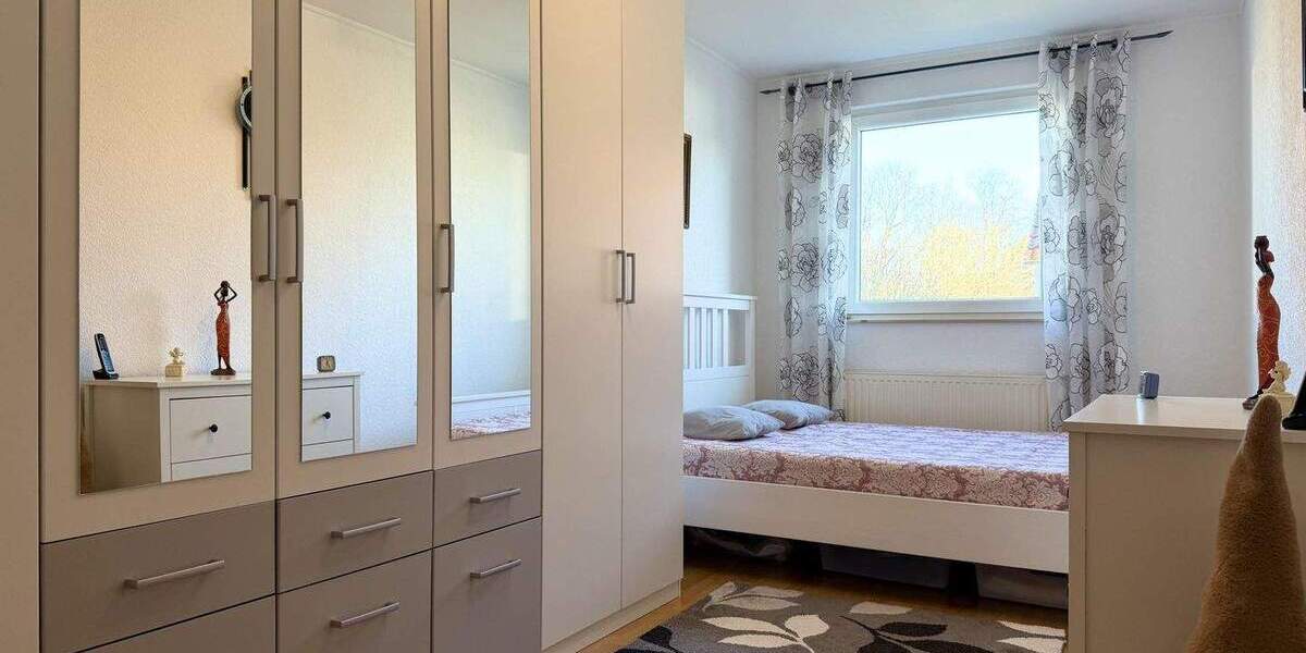 Reihenendhaus Offenbach Lauterborn - 5 Zimmer, 136 m&sup2;, 549.000&euro; | Angebot:24837556