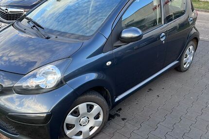 Toyota Aygo (X) 53.805 km 3.500 &euro; Dietzenbach 63128