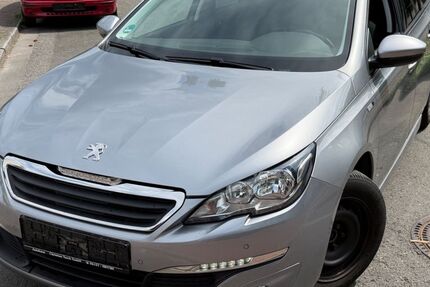 Peugeot 308 129.000 km 5.499 &euro; Frankfurt am Main 65933