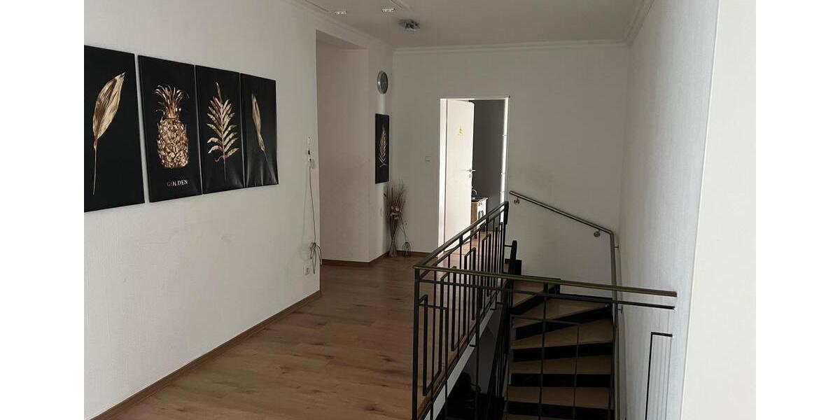 Mehrfamilienhaus, Wohnhaus Trebur - 13 Zimmer, 320 m&sup2;, 700.000&euro; | Angebot:27233677