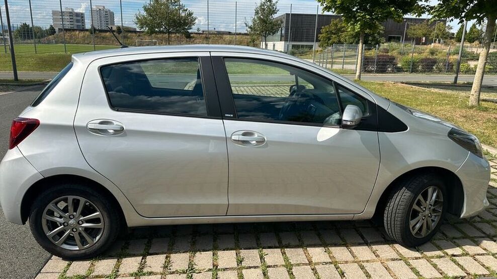 Yaris