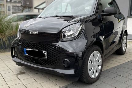 Smart ForTwo 32.000 km 10.700 € Mörfelden-Walldorf 64546