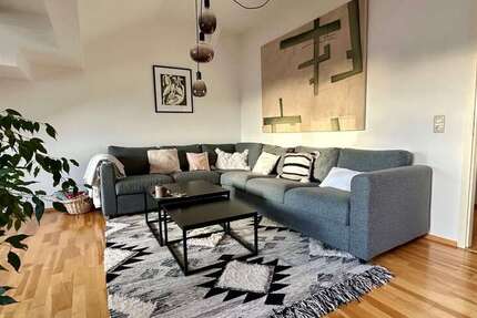 Wohnung Nordend-Ost Ost - 2 Zimmer, 63 m&sup2;, 1.200&euro; | Angebot:26858231