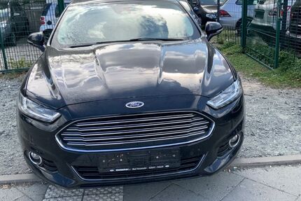 Ford Mondeo 272.921 km 5.950 &euro; Frankfurt am Main 60486