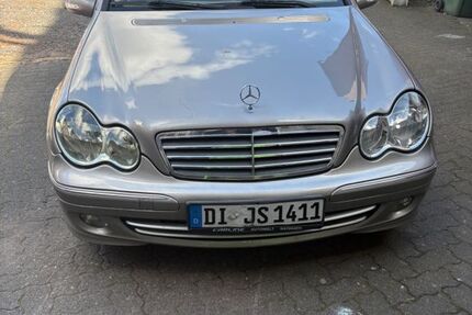 Mercedes-Benz 200 160.000 km 2.999 &euro; Schaafheim 64850