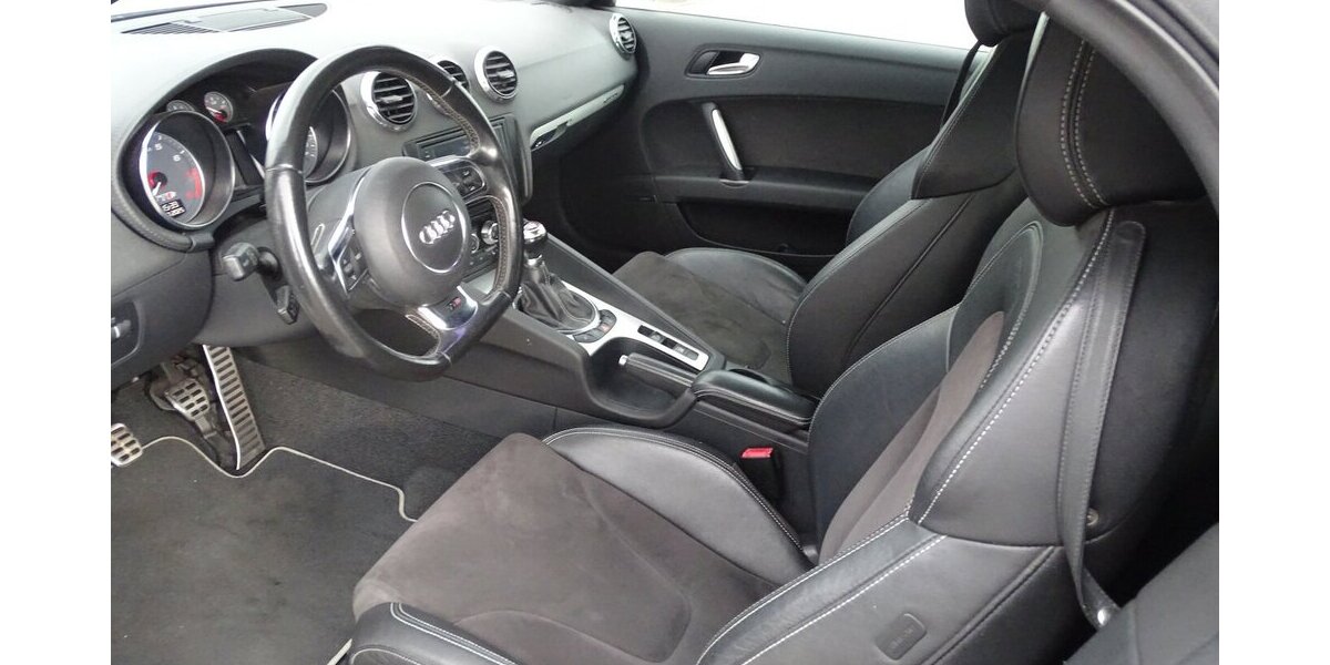 Audi TT 2.0 TFSI S Roadster quattro Klima, Navigation, 97.452 km 17.990 &euro; Rodgau 63110