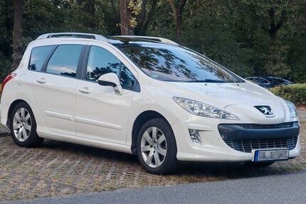 Peugeot 308 131.000 km 4.290 &euro; Darmstadt 64289