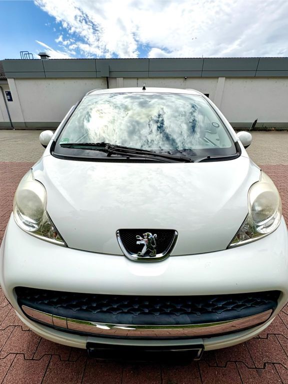 Peugeot 107 152.528 km 2.199 € Frankfurt am Main 65934