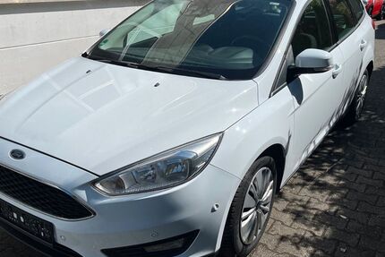 Ford Focus 188.000 km 4.890 &euro; Offenbach am Main 63073