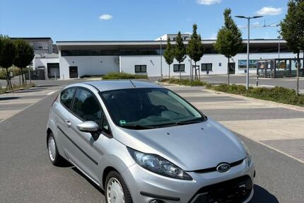Ford Fiesta 88.185 km 2.800 &euro; Darmstadt 64283
