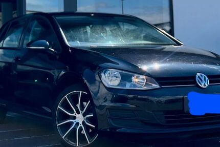 VW Golf 160.000 km 10.700 € Kelsterbach 65451