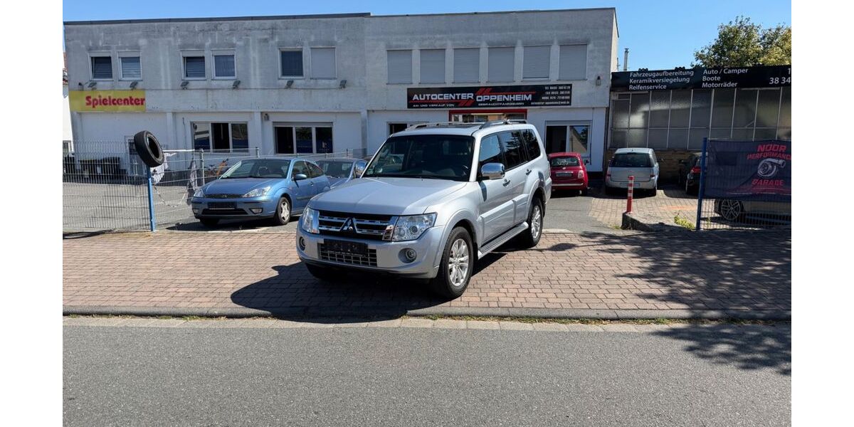 Mitsubishi Pajero 136.000 km 27.900 &euro; Oppenheim 55276
