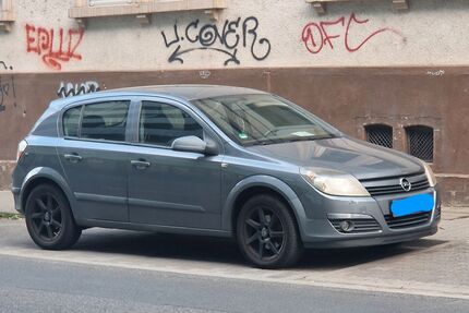 Opel Astra 222.000 km 1.000 &euro; Offenbach am Main 63065