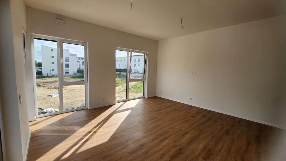 Etagenwohnung Offenbach am Main Bieber - 2 Zimmer, 63 m&sup2;, 975&euro; | Angebot:26443570
