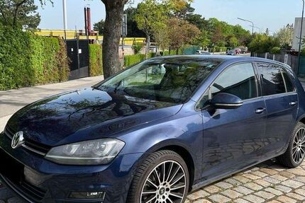 VW Golf 214.000 km 3.200 &euro; Heusenstamm 63150