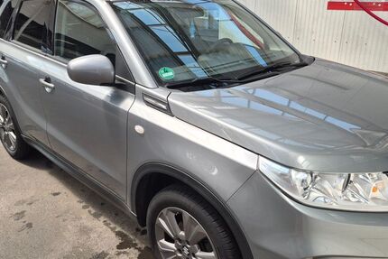 Suzuki Vitara 85.000 km 14.800 &euro; Babenhausen 64832