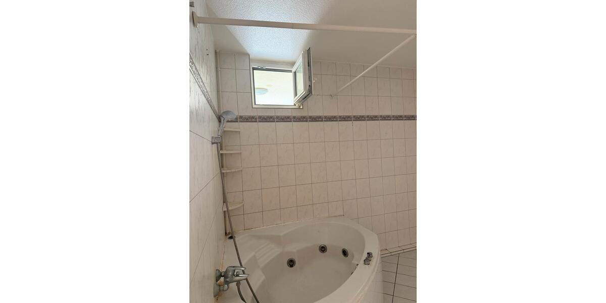 Etagenwohnung Mörfelden-Walldorf Walldorf - 2 Zimmer, 70 m&sup2;, 1.000&euro; | Angebot:26670531