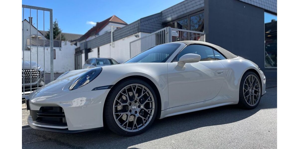 Porsche 992 3.300 km 157.990 &euro; Flörsheim am Main 65439